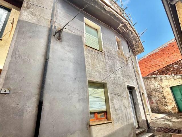 Villa Indipendente in vendita a Bono, Sardigna/Sardegna