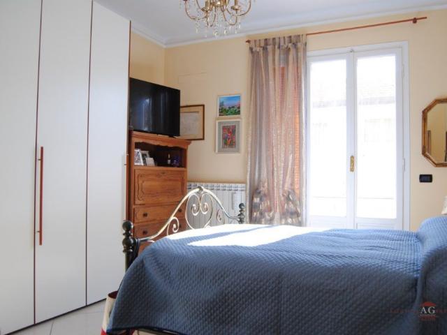 Villa Indipendente in vendita a Bordighera, Liguria