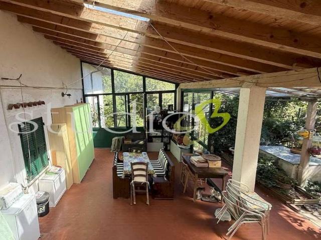 Villa Indipendente in vendita a Bordighera, Liguria