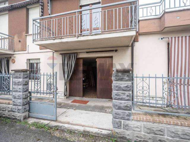 Villa Indipendente in vendita a Bassa Reggiana, Re