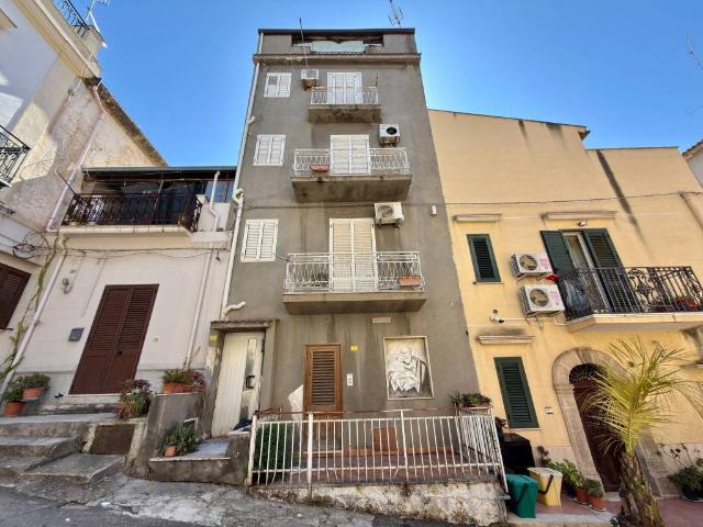 Villa Indipendente in vendita a Borgetto, Sicilia