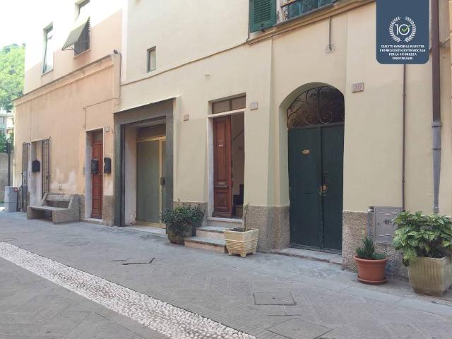 Villa Indipendente in vendita a Borghetto Santo Spirito, Liguria