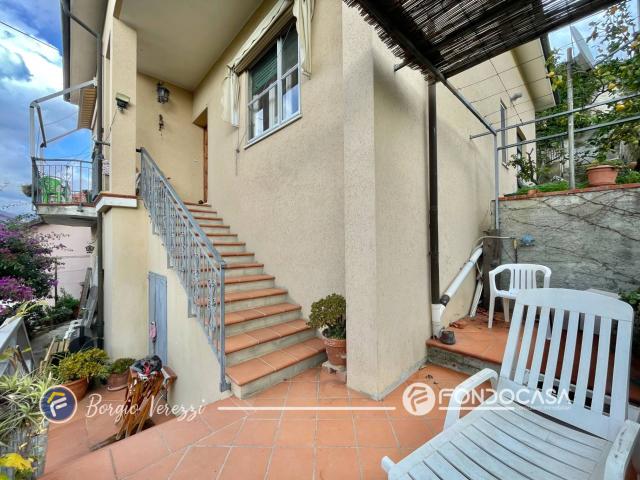 Villa Indipendente in vendita a Borgio Verezzi, Liguria