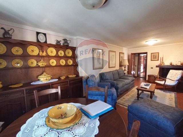 Villa Indipendente in vendita a Unione dei comuni Media Valle del Serchio, Borgo A Mozzano
