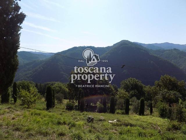 Villa Indipendente in vendita a Unione dei comuni Media Valle del Serchio, Borgo A Mozzano
