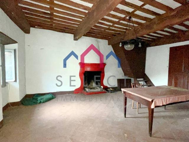 Villa Indipendente in vendita a Unione dei comuni Media Valle del Serchio, Borgo A Mozzano