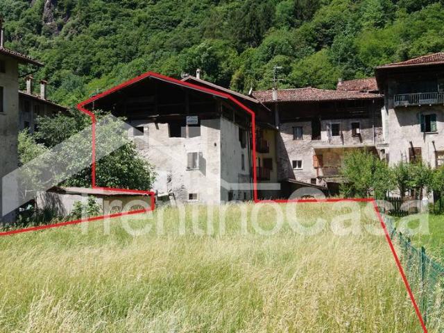 Villa Indipendente in vendita a Comunità delle Giudicarie, Condino