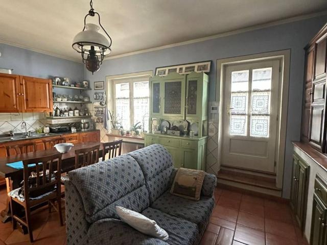 Villa Indipendente in vendita a Piemonte, Vercelli