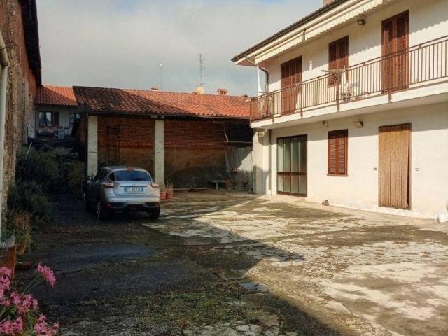 Villa Indipendente in vendita a Piemonte, Vercelli
