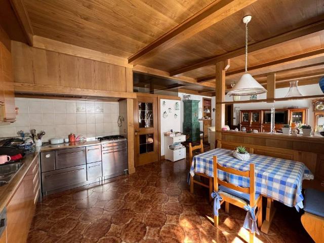 Villa Indipendente in vendita a Comunità della Val di Non, Fondo