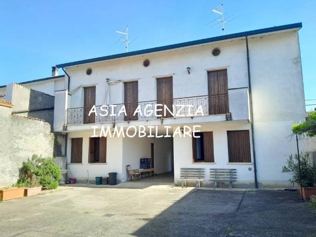 Villa Indipendente in vendita a Borgo San Giacomo, Lombardia