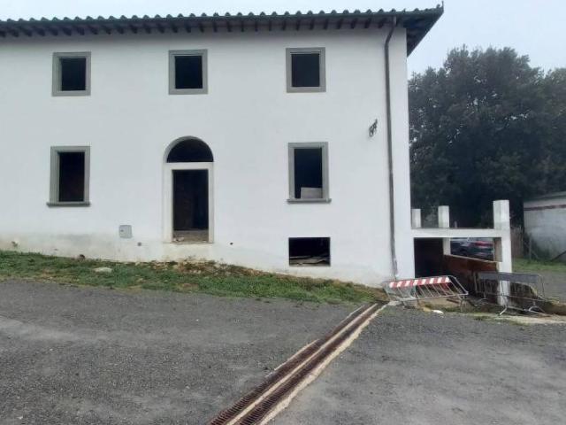 Villa Indipendente in vendita a Borgo San Lorenzo, Toscana