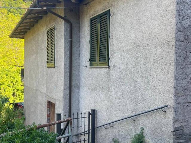 Villa Indipendente in vendita a Borgo San Lorenzo, Toscana