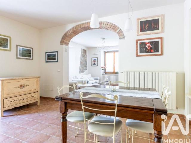 Villa Indipendente in vendita a Borgo San Lorenzo, Toscana