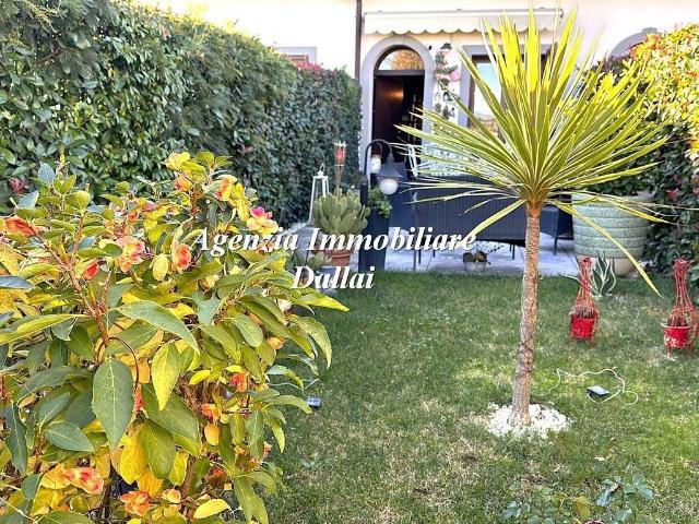 Villa Indipendente in vendita a Borgo San Lorenzo, Toscana