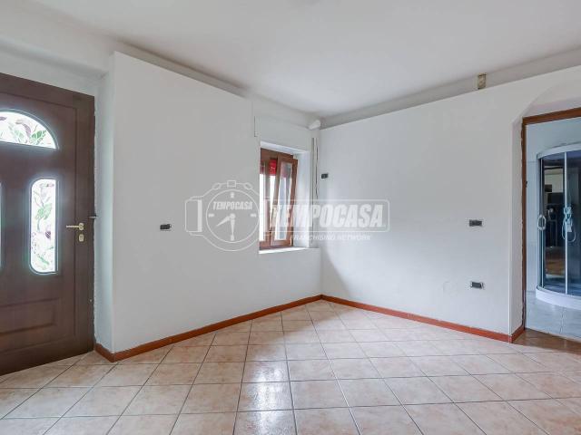 Villa Indipendente in vendita a Piemonte, Novara