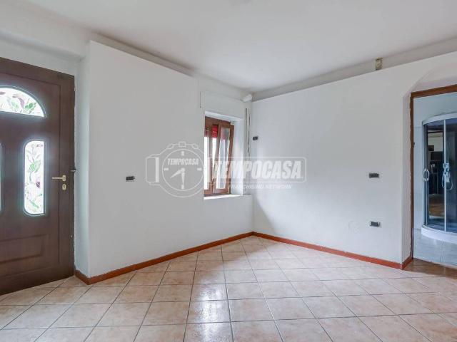 Villa Indipendente in vendita a Piemonte, Novara