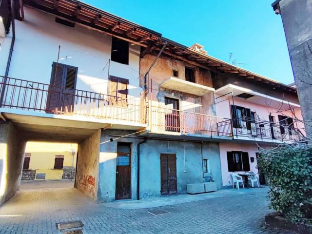Villa Indipendente in vendita a Piemonte, Novara
