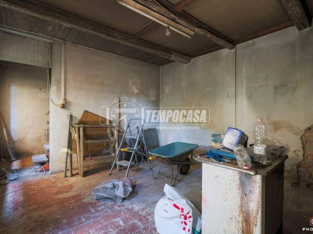 Villa Indipendente in vendita a Nuovo Circondario Imolese, Borgo Tossignano