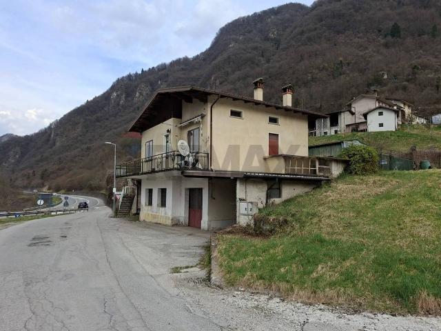 Villa Indipendente in vendita a Borgo Valbelluna, Marziai