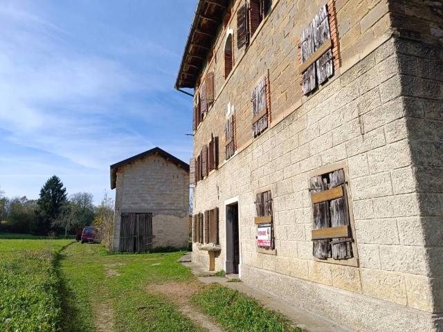 Villa Indipendente in vendita a Borgo Valbelluna, Pellegai