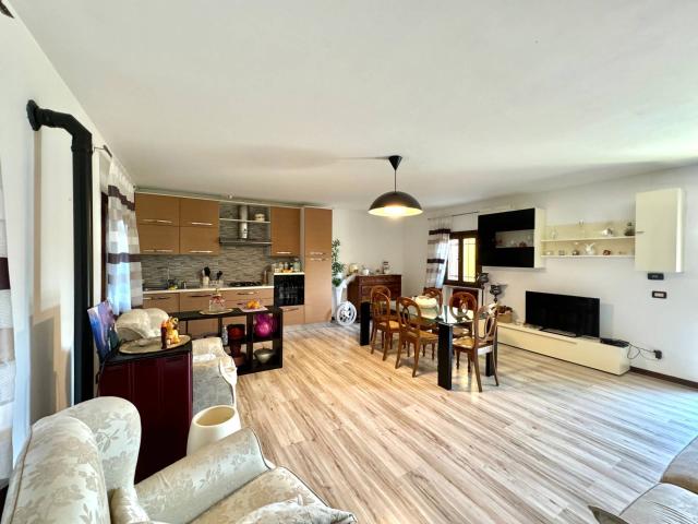 Villa Indipendente in vendita a Borgo Veneto, Saletto