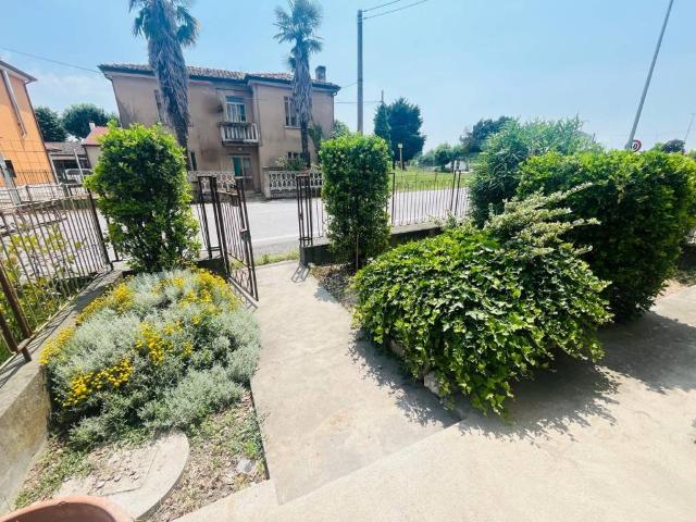 Villa Indipendente in vendita a Borgo Veneto, Saletto