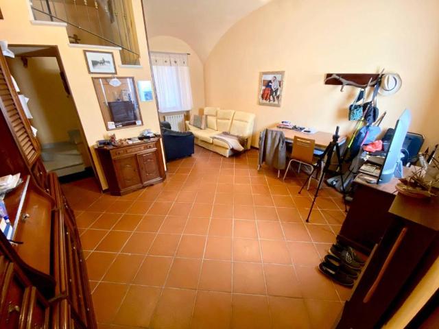 Villa Indipendente in vendita a Piemonte, Vercelli