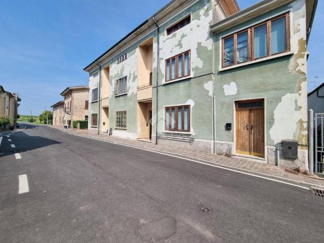 Villa Indipendente in vendita a Borgo Virgilio, Lombardia