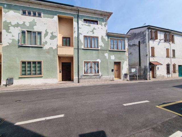 Villa Indipendente in vendita a Borgo Virgilio, Lombardia