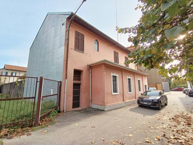 Villa Indipendente in vendita a Piemonte, Novara
