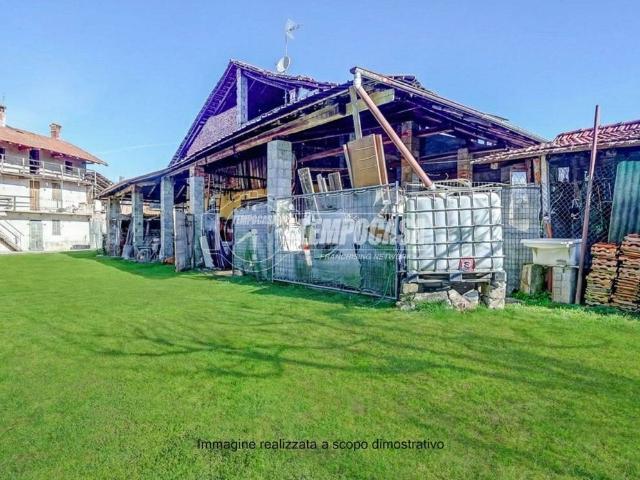 Villa Indipendente in vendita a Tabuloni, Piemonte