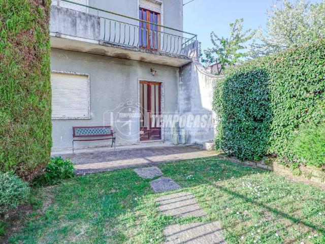Villa Indipendente in vendita a Piemonte, Novara