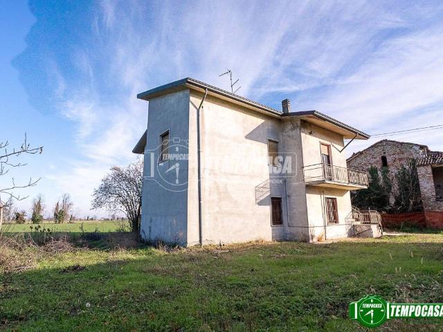 Villa Indipendente in vendita a Palazzina, Borgonovo Val Tidone