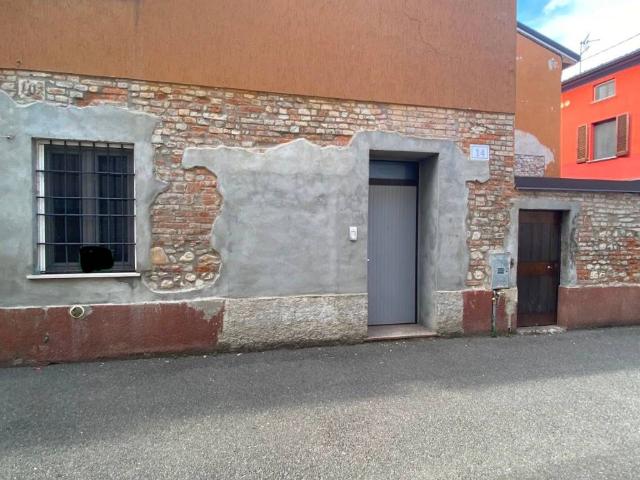 Villa Indipendente in vendita a Borgonovo Val Tidone, Reggio Emilia