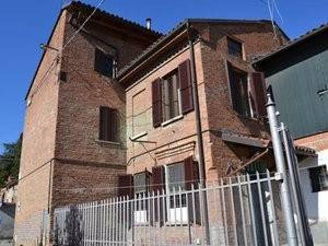 Villa Indipendente in vendita a Piemonte, Alessandria