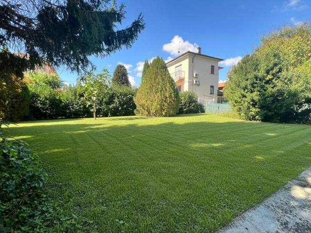 Villa Indipendente in vendita a Piemonte, Alessandria