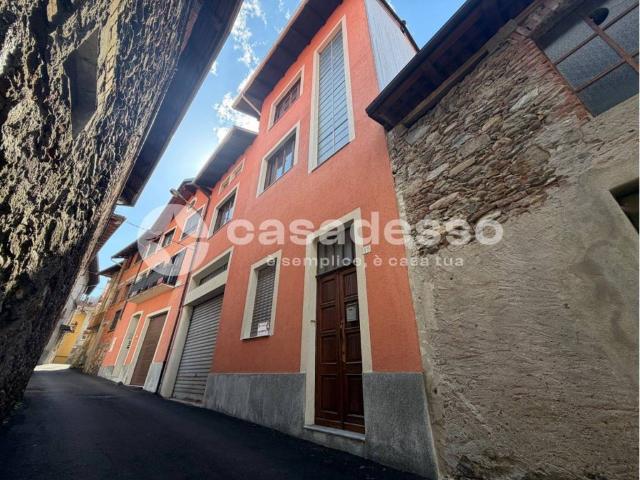 Villa Indipendente in vendita a Cellio con Breia, Piemonte
