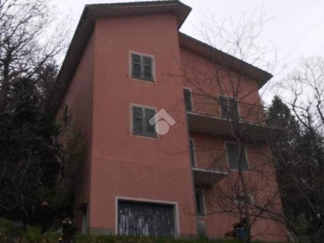 Villa Indipendente in vendita a Borzonasca, Liguria