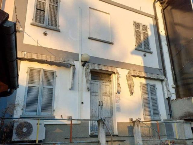 Villa Indipendente in vendita a Piemonte, Alessandria