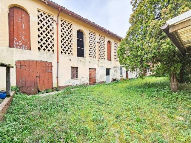 Villa Indipendente in vendita a Pollastra, Bosco Marengo