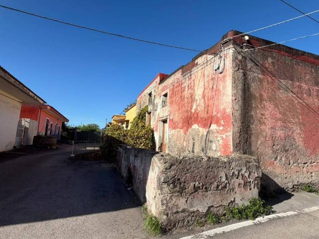 Villa Indipendente in vendita a Pellegrini, Boscoreale