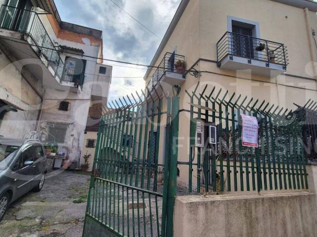 Villa Indipendente in vendita a Boscotrecase, Campania