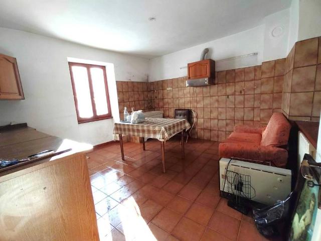 Villa Indipendente in vendita a Spessa, Piemonte