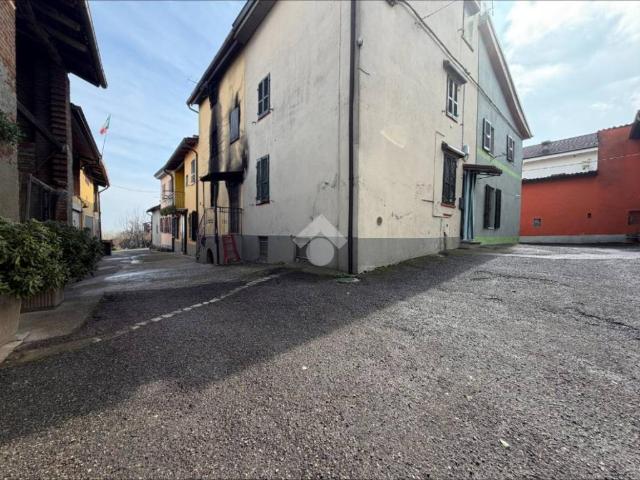 Villa Indipendente in vendita a Bosnasco, Lombardia