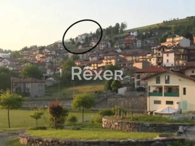 Villa Indipendente in vendita a Bossico, Lombardia