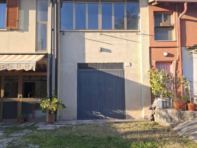 Villa Indipendente in vendita a Botticino, Brescia