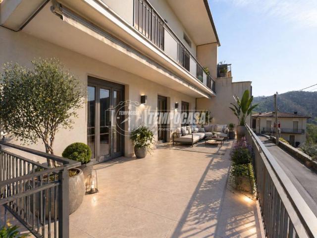 Villa Indipendente in vendita a Botticino, Lombardia