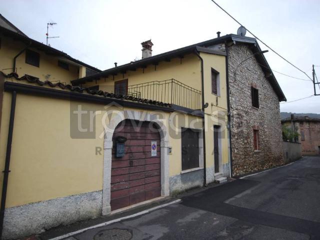 Villa Indipendente in vendita a Botticino, Brescia