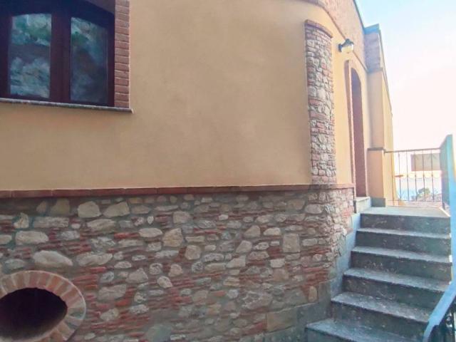 Villa Indipendente in vendita a Calabria, Reggio Calabria